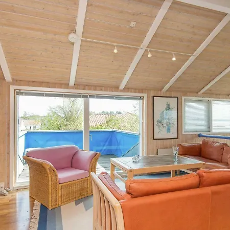 Holiday home Lvii *